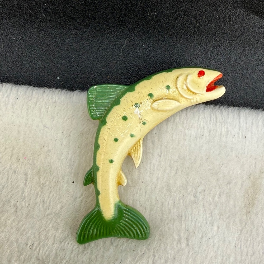 Vintage Celluloid Fish Brooch Painted‎ Trout Green